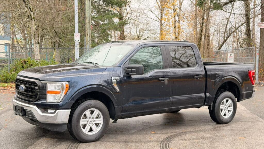 Ford F-150 XLT SuperCrew 4WD 2023