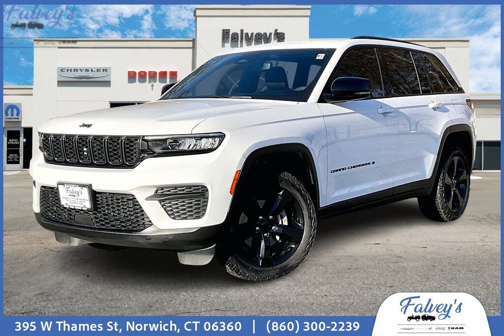 2023 Jeep Grand Cherokee Altitude 4WD