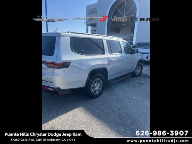 2023 Jeep Wagoneer L 4WD