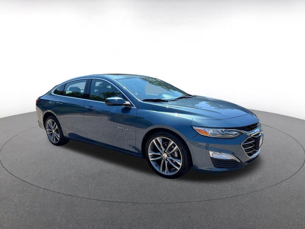 2024 Chevrolet Malibu LT with 2LT FWD