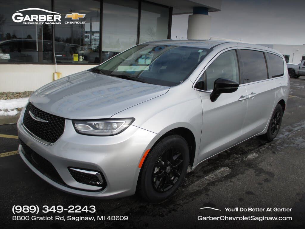 2024 Chrysler Pacifica Touring L FWD