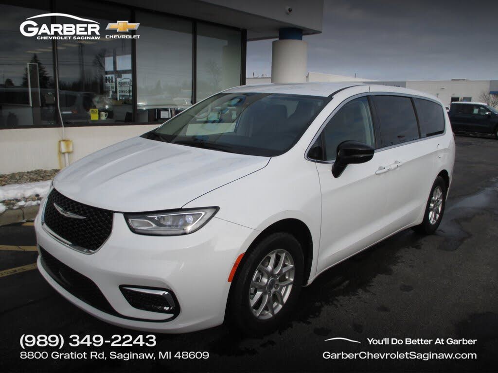 2024 Chrysler Pacifica Touring L FWD