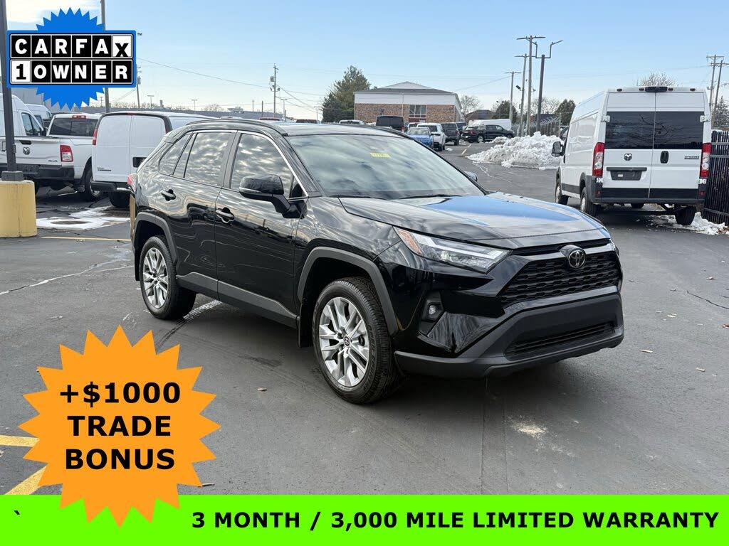 2024 Toyota RAV4 XLE Premium FWD