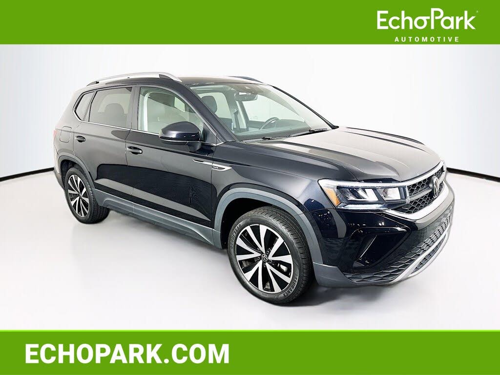 2024 Volkswagen Taos SE FWD