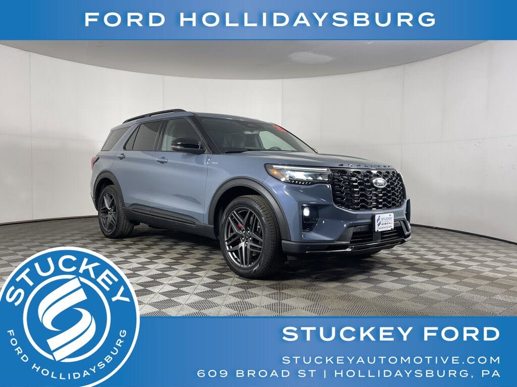 2025 Ford Explorer ST-Line AWD