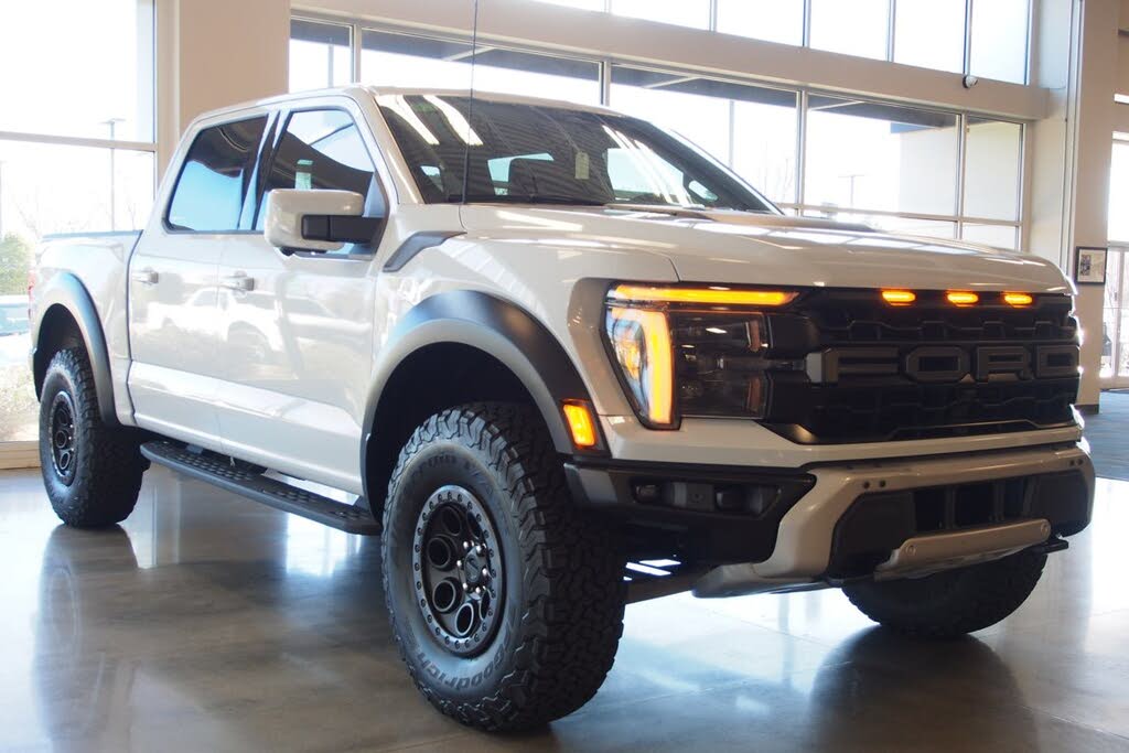 2025 Ford F-150 Raptor SuperCrew 4WD