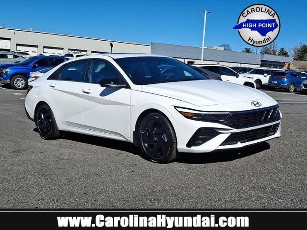 2026 Hyundai Elantra SEL Sport Premium FWD
