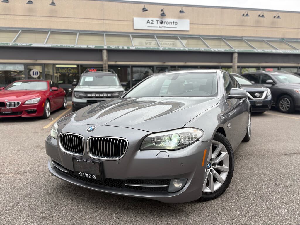 2012 BMW 5 Series 528i xDrive Sedan AWD