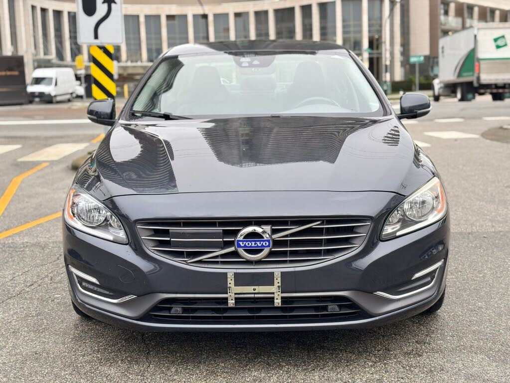 2015 Volvo S60 T5 Premier Plus