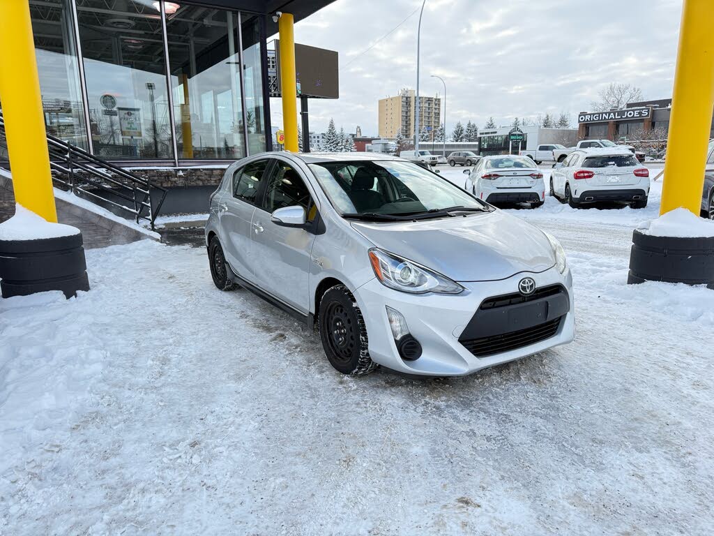 2017 Toyota Prius c