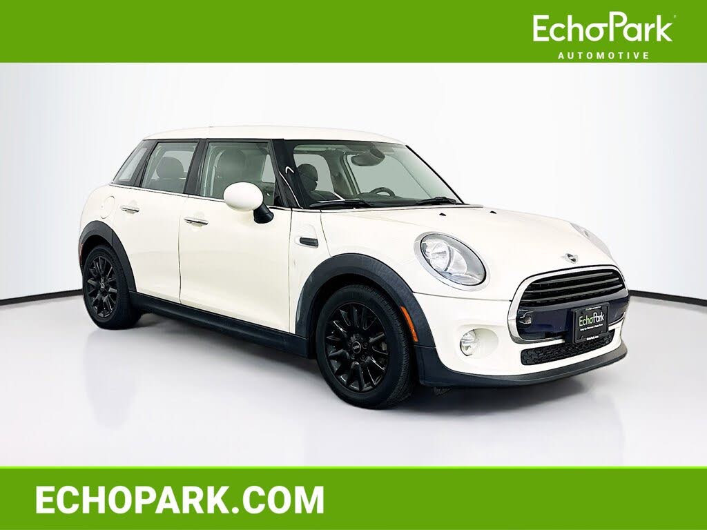 2018 MINI Cooper 4-Door Hatchback FWD