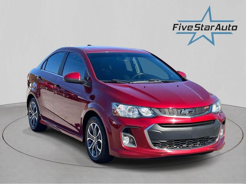 2020 Chevrolet Sonic LT Sedan FWD
