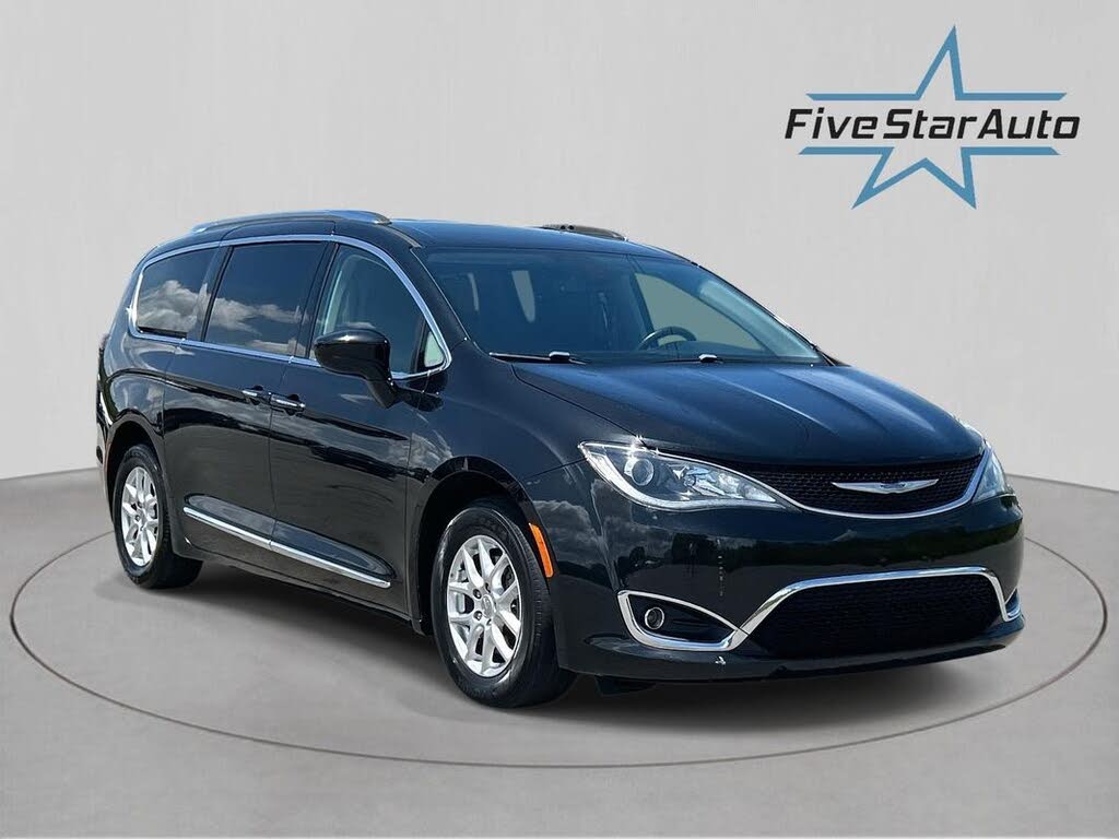 2020 Chrysler Pacifica Touring L FWD