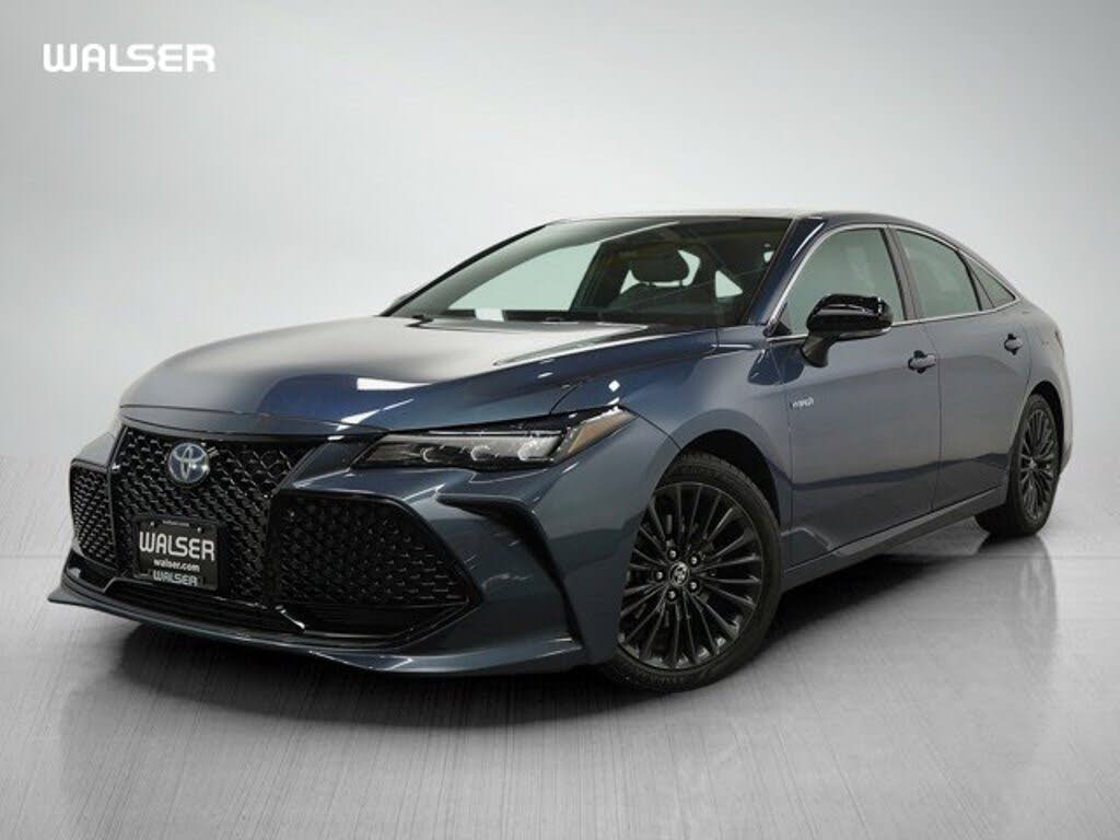2020 Toyota Avalon Hybrid XSE FWD