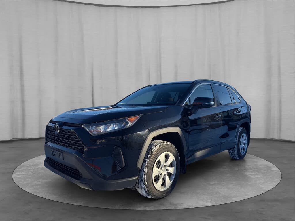 2021 Toyota RAV4 LE FWD