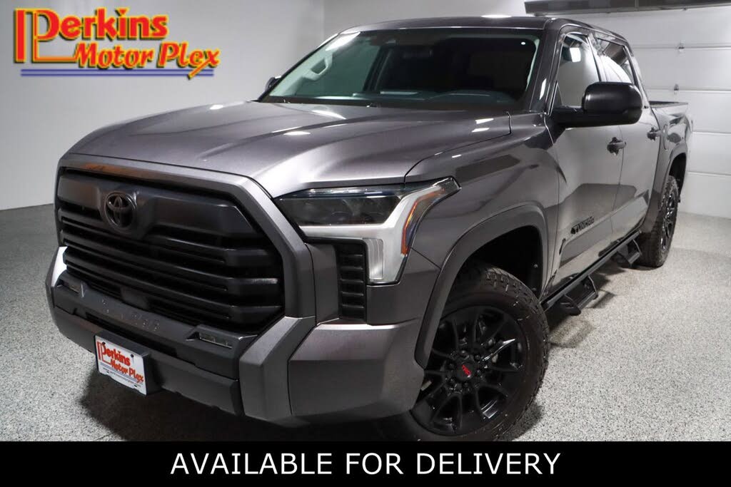 2023 Toyota Tundra SR5 CrewMax Cab 4WD