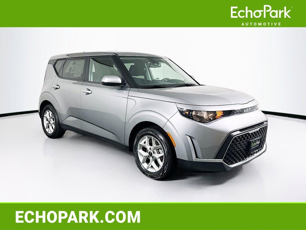 2024 Kia Soul LX FWD