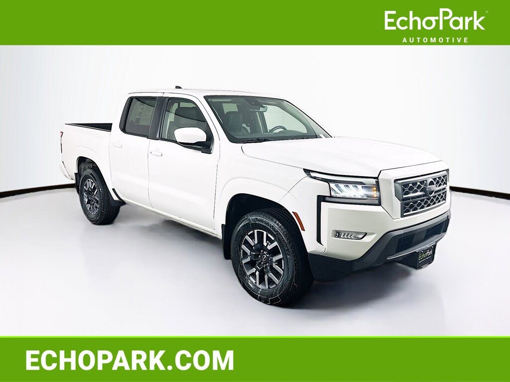 2024 Nissan Frontier SL 4dr Crew Cab 4WD