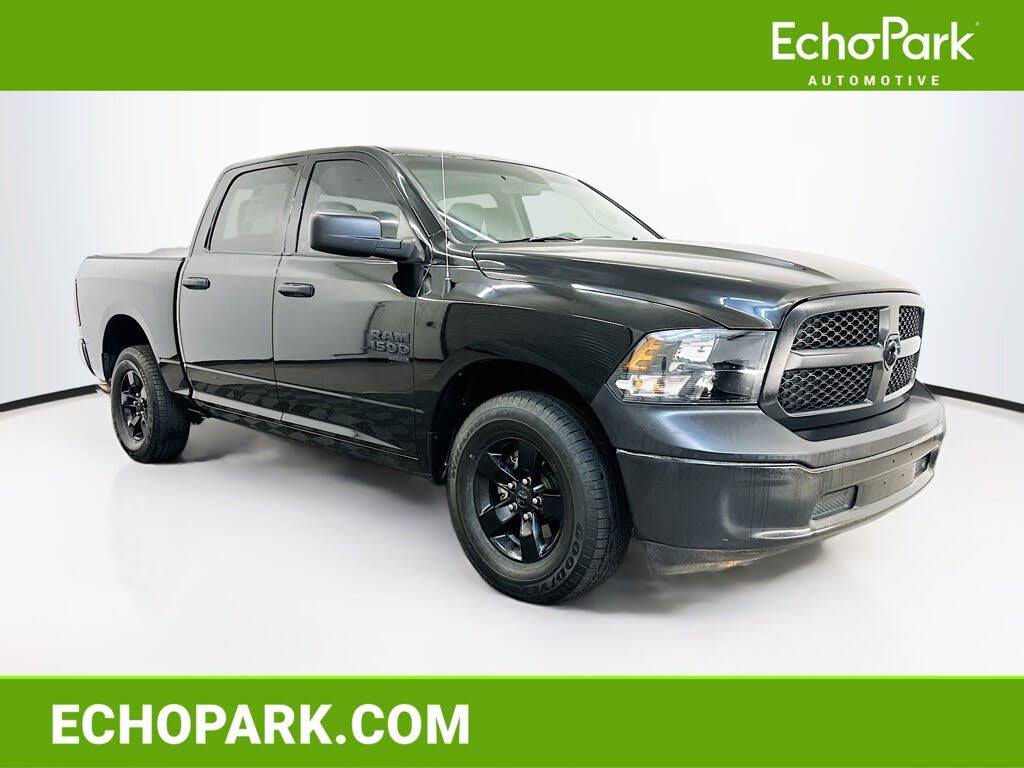 2024 RAM 1500 Classic Tradesman Crew Cab 4WD