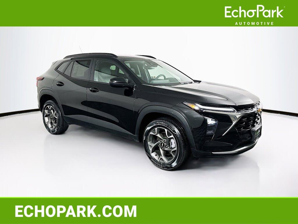 2025 Chevrolet Trax LT FWD