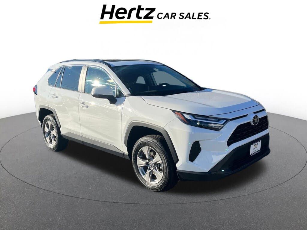 2025 Toyota RAV4 XLE AWD