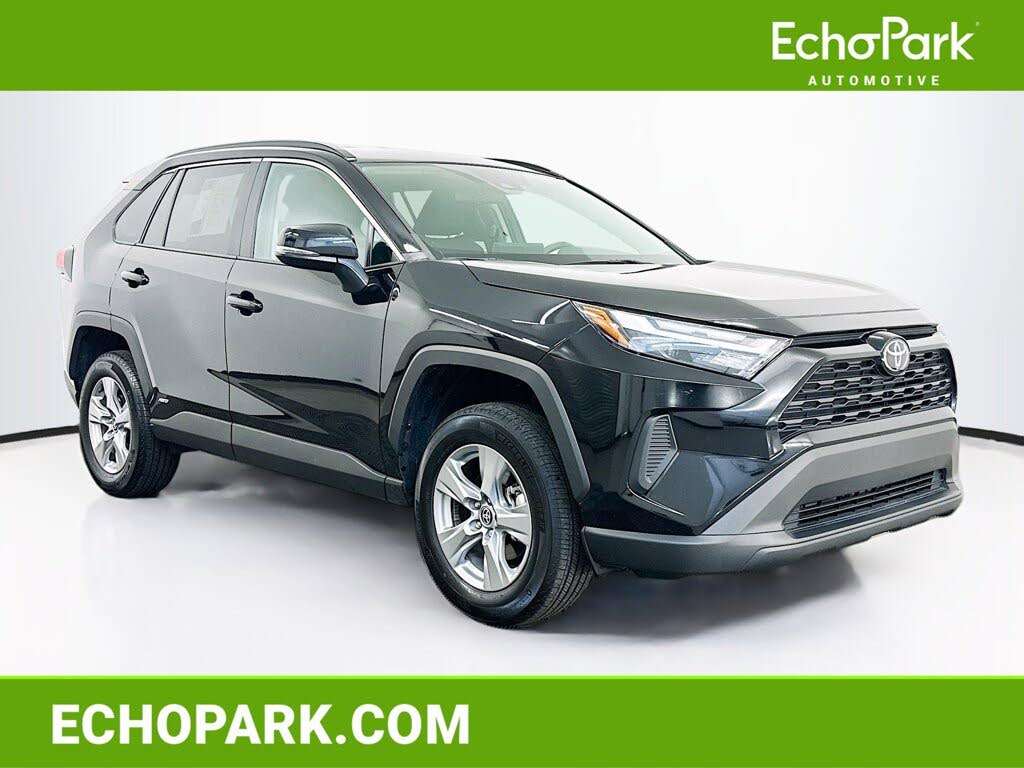 2025 Toyota RAV4 Hybrid XLE AWD