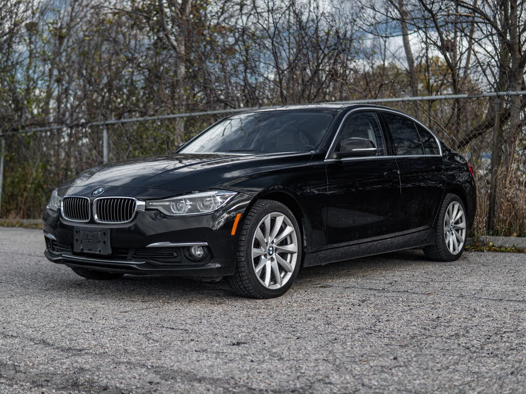 2017 BMW 3 Series 320i xDrive Sedan AWD