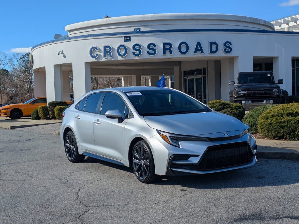 2023 Toyota Corolla Hybrid SE FWD