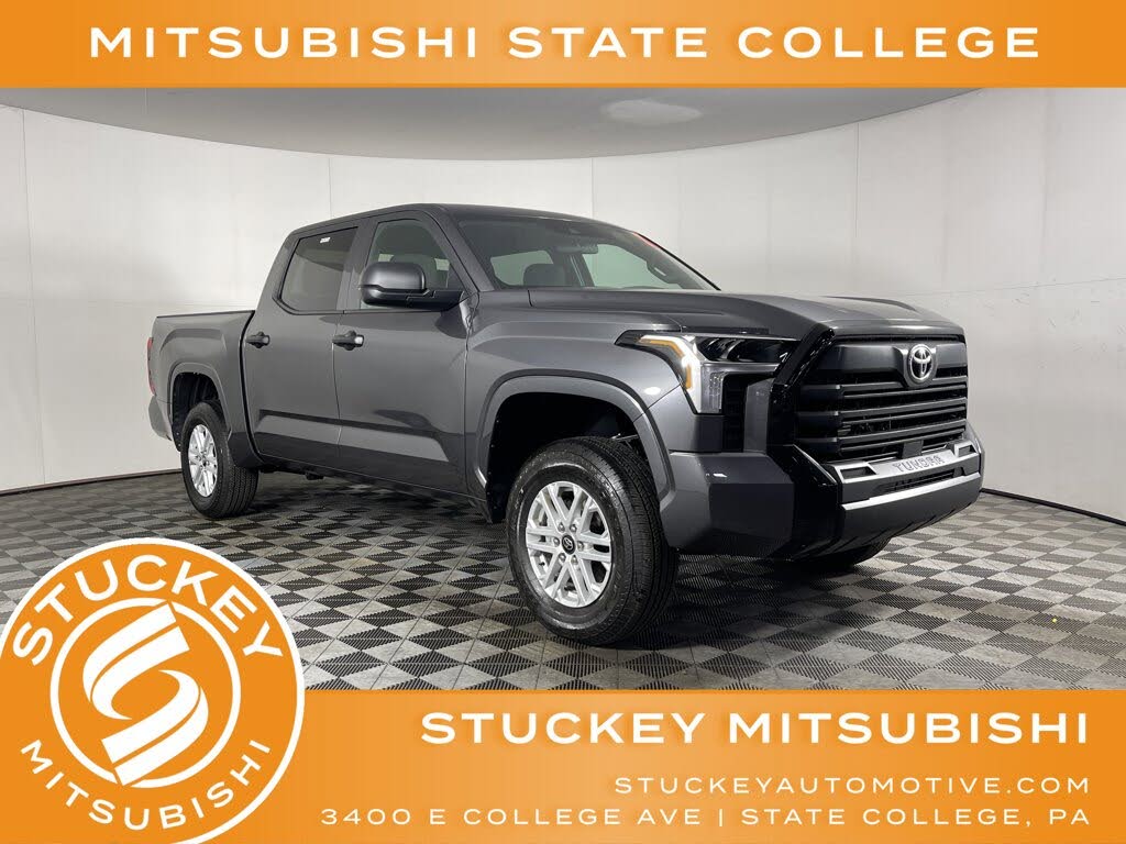 2025 Toyota Tundra SR CrewMax Cab 4WD