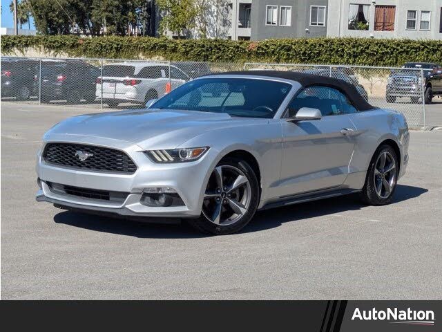 2015 Ford Mustang V6 Convertible RWD