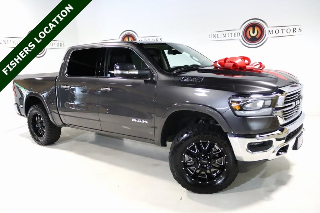 2019 RAM 1500 Laramie Crew Cab 4WD