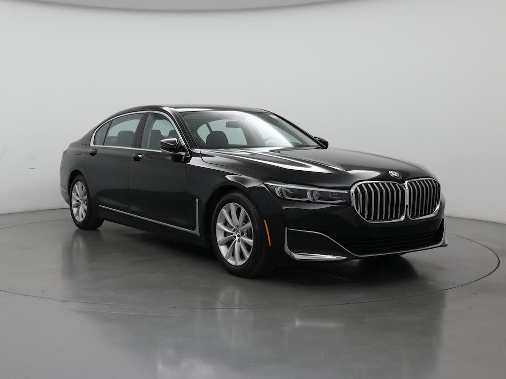 2020 BMW 7 Series 740i RWD