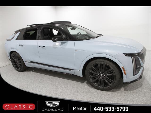 2026 Cadillac LYRIQ-V Premium AWD