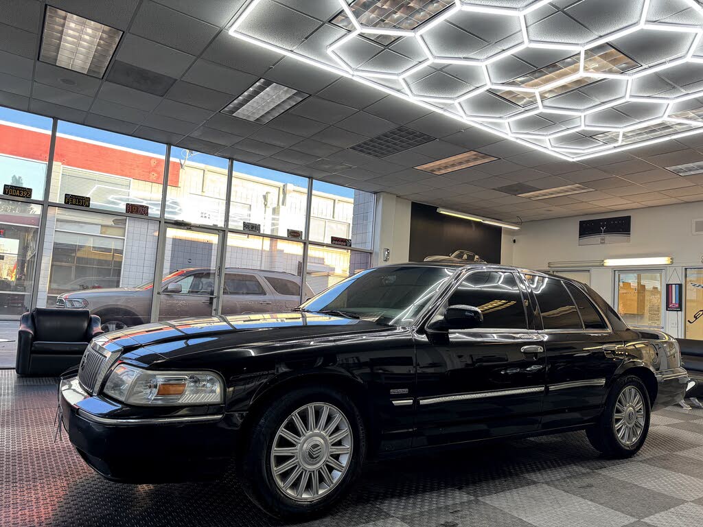2010 Mercury Grand Marquis LS
