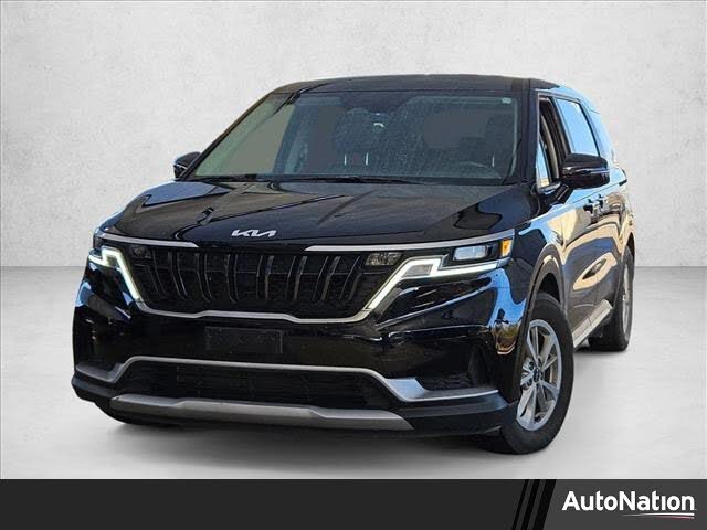 2024 Kia Carnival LX FWD