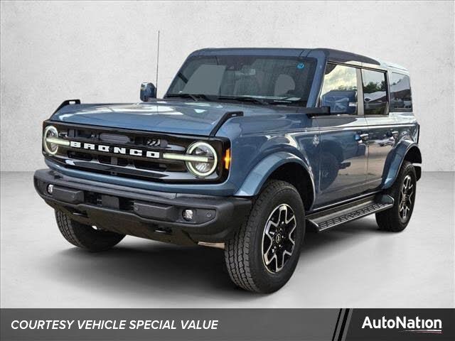 2025 Ford Bronco Outer Banks 4-Door 4WD