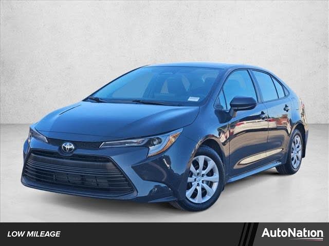 2025 Toyota Corolla LE FWD