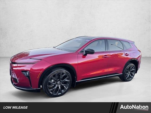 2025 Toyota Crown Signia Limited AWD