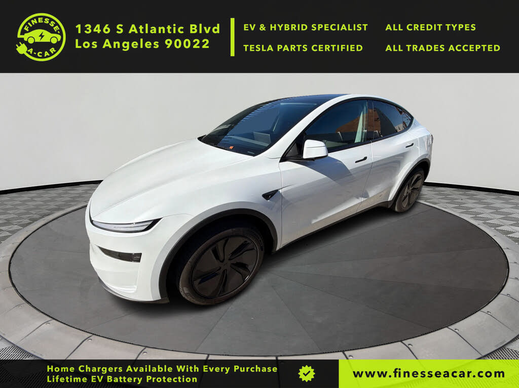 2026 Tesla Model Y Long Range RWD