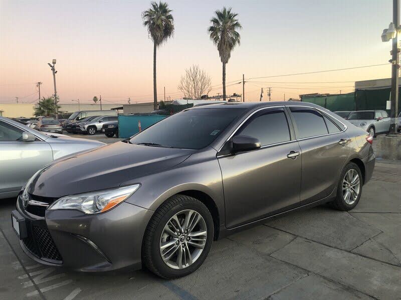 2015 Toyota Camry SE