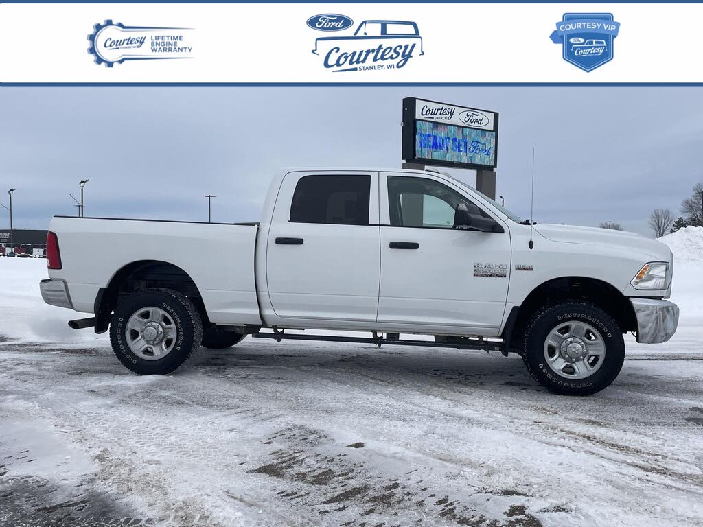 2017 RAM 2500 Tradesman Crew Cab 4WD