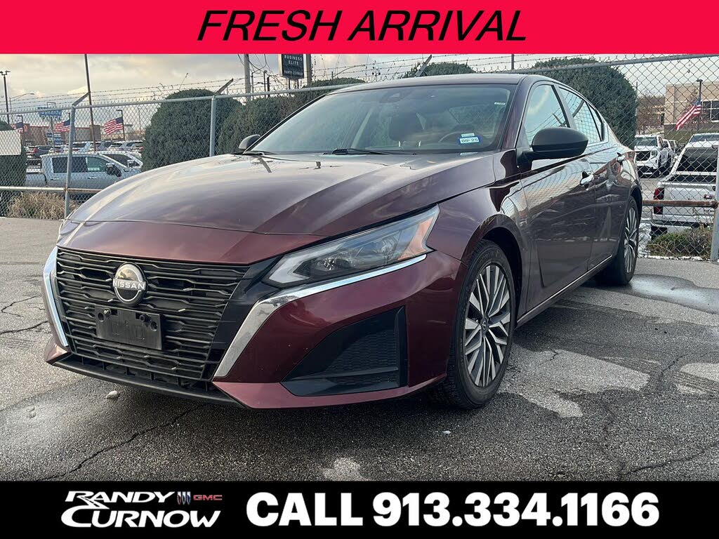 2024 Nissan Altima 2.5 SV FWD