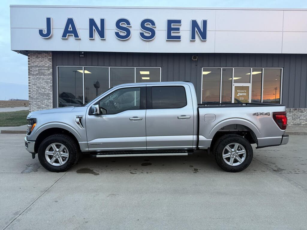 2025 Ford F-150 XLT SuperCrew 4WD