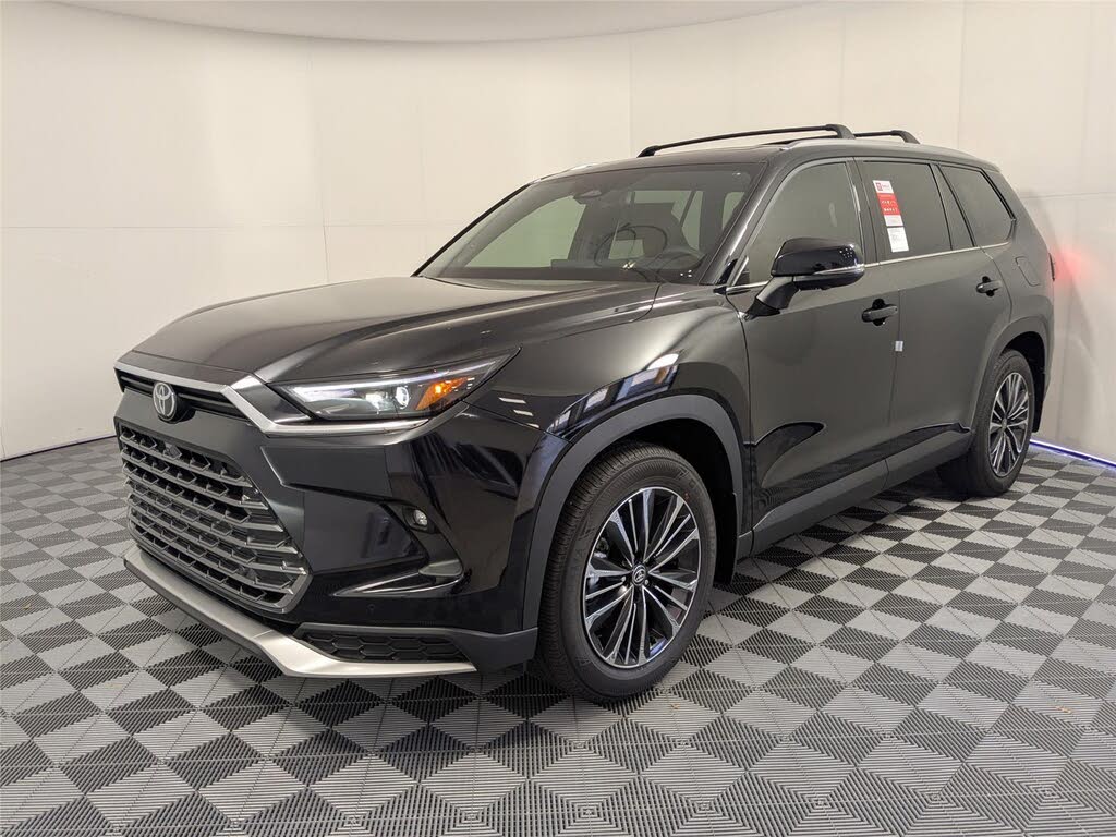 2026 Toyota Grand Highlander Hybrid MAX Platinum AWD