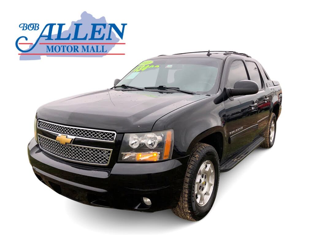 2013 Chevrolet Avalanche LT Black Diamond Edition RWD