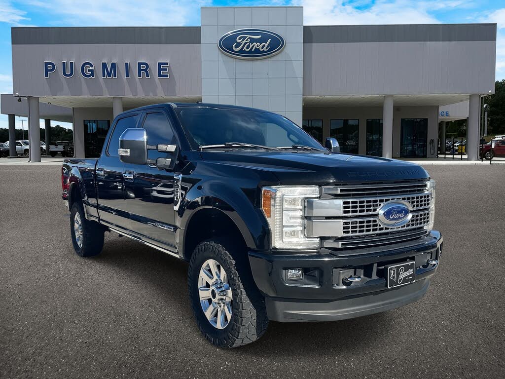 2017 Ford F-250 Super Duty Platinum Crew Cab 4WD