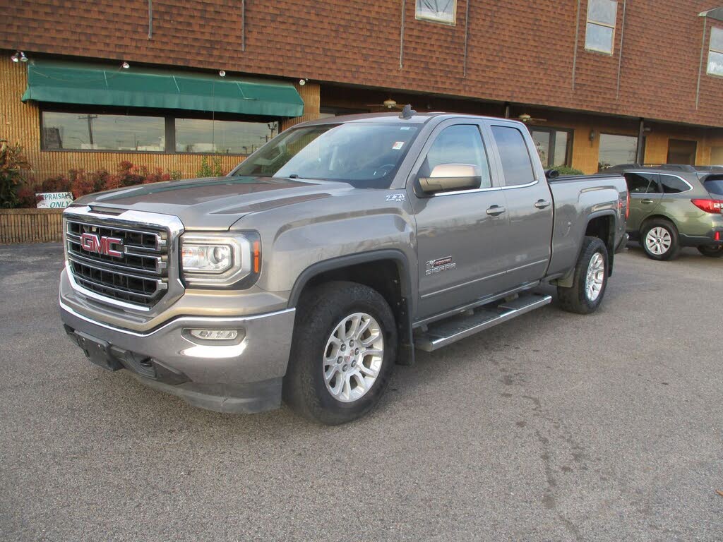 2017 GMC Sierra 1500 SLE Double Cab 4WD
