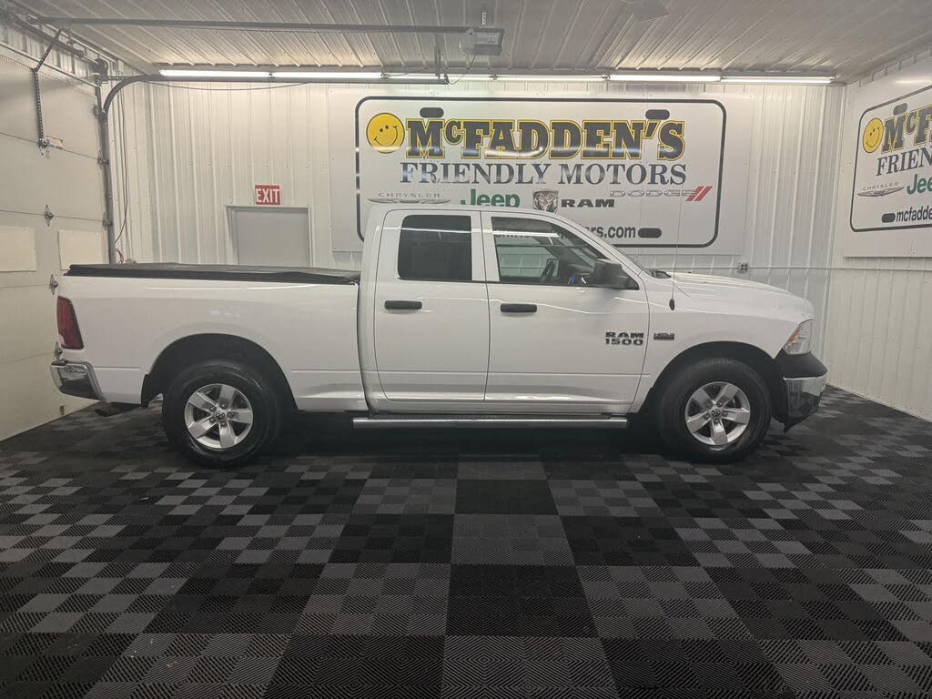 2017 RAM 1500 ST Quad Cab 4WD