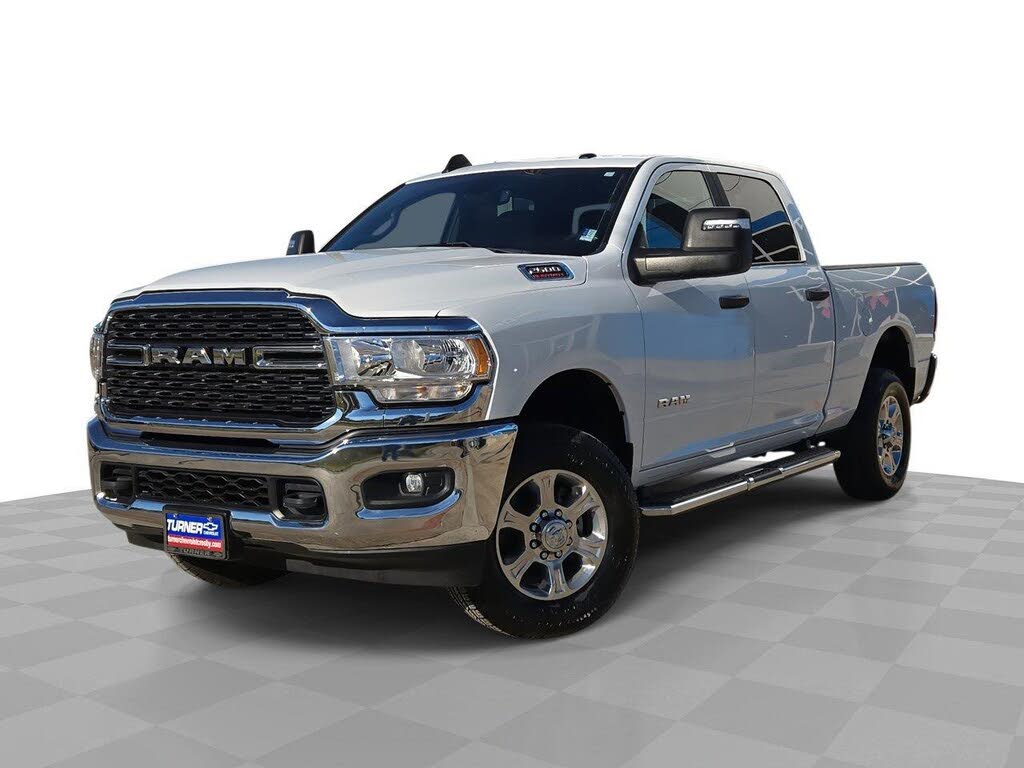 2023 RAM 2500 Big Horn Crew Cab 4WD