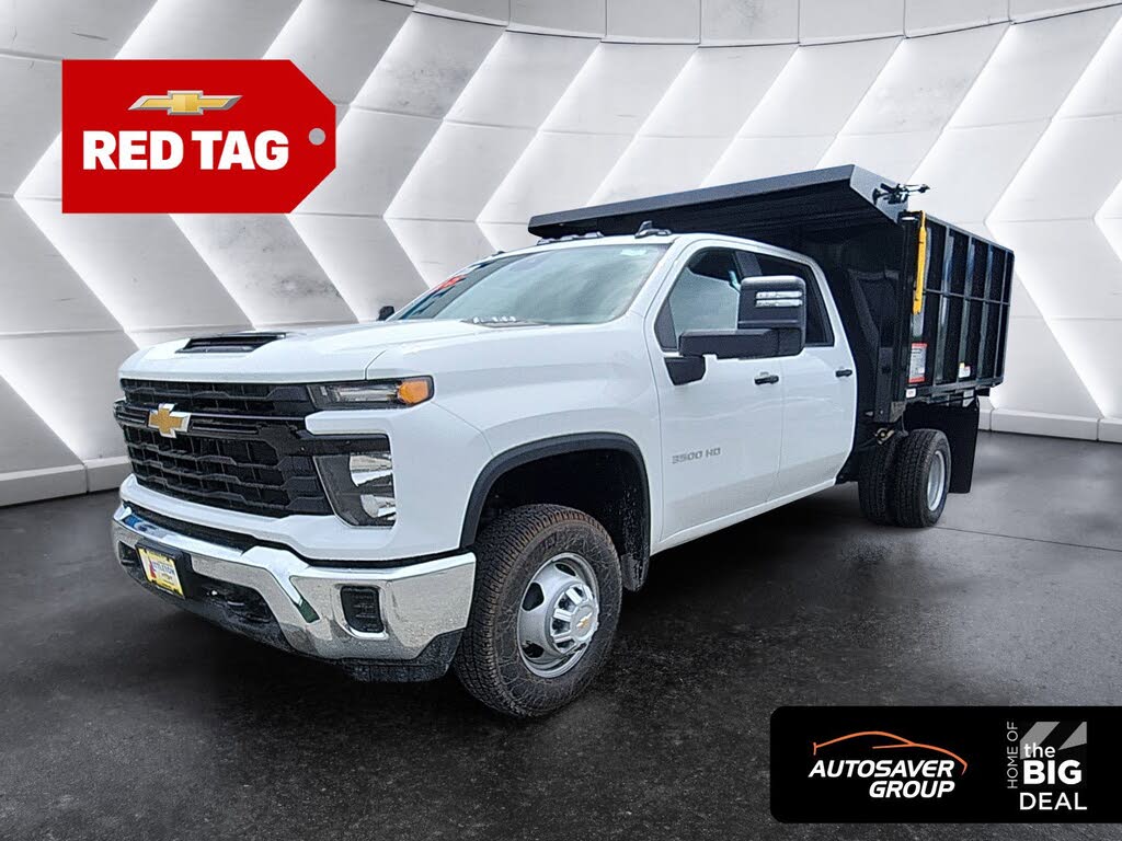 2025 Chevrolet Silverado 3500HD Chassis Work Truck Crew Cab 4WD